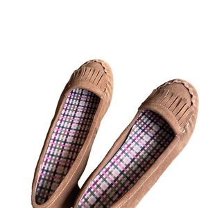 Lands end leather mocassins size 9 women’s .